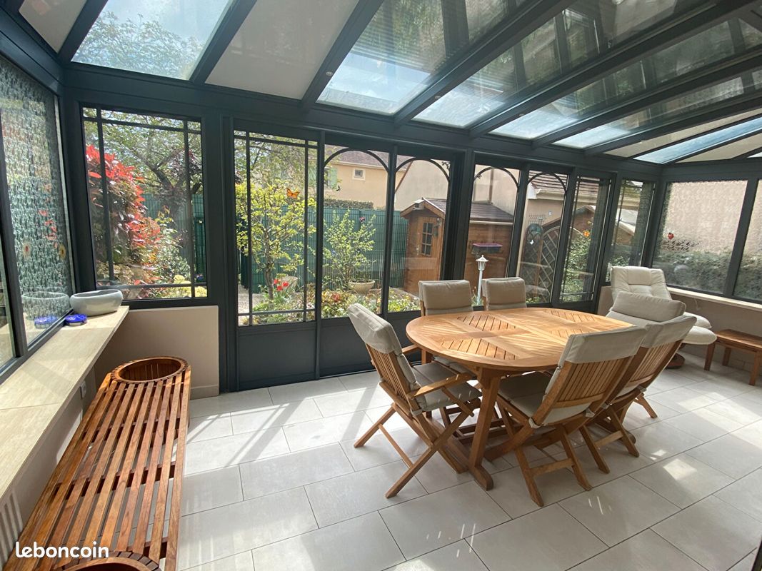 Maison 5 pièces 101 m² · à Lésigny · 101 m² · 353 000 €