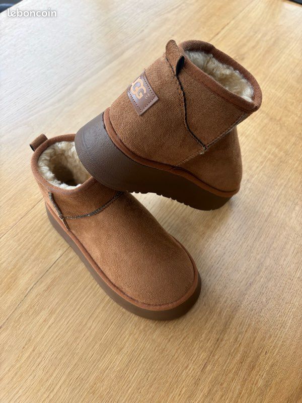 Bottes UGG neuves 36 (image 1)