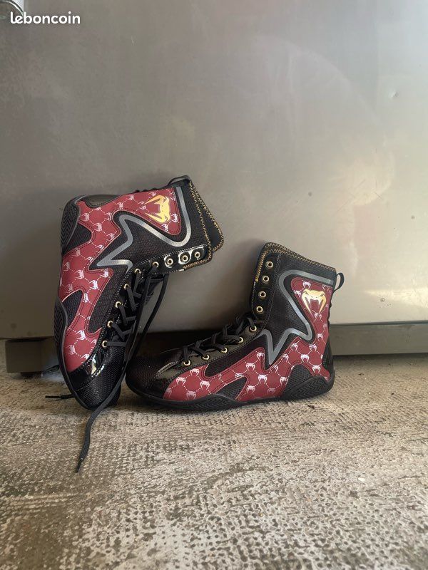 Chaussure de boxe anglaise venum taille 40/41 Sport Plein air