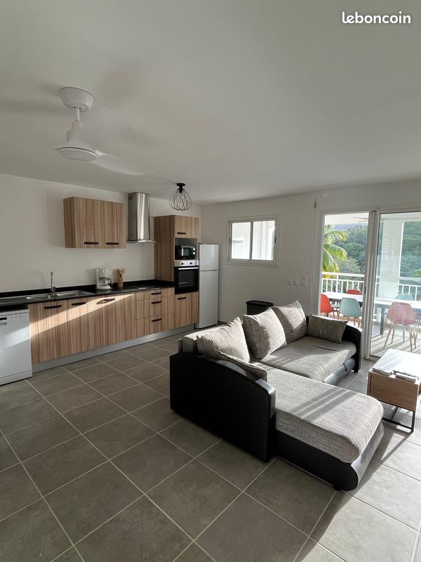 Appartement 4 pièces 91 m² · à Le Lamentin · 91 m² · 1 375 €
