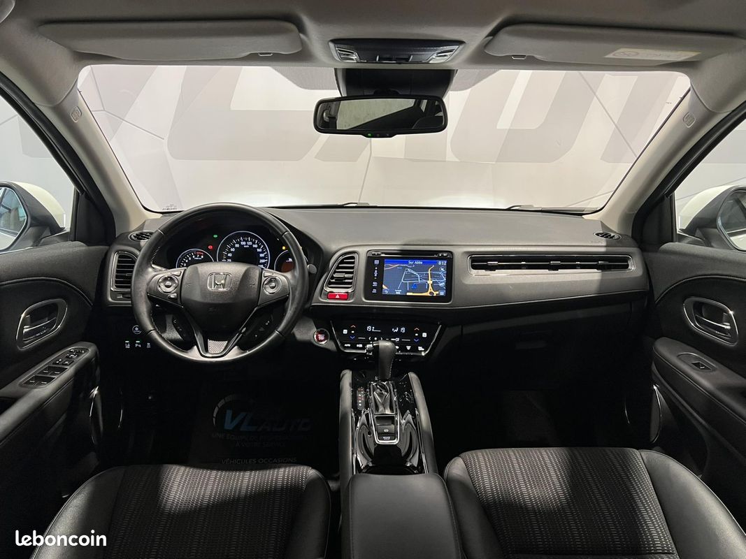 HONDA HR-V 1.5 i-VTEC Executive CVT (image 7)