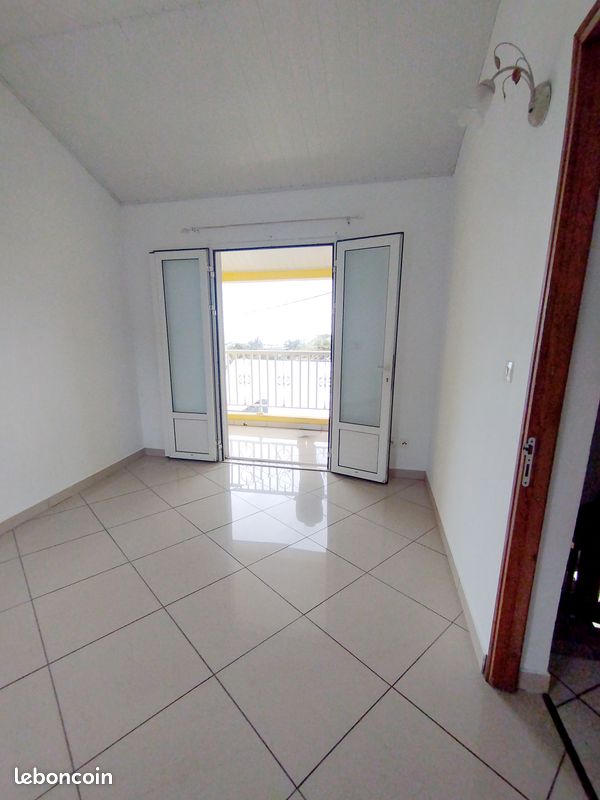 Maison 5 pièces 91 m² · à Saint-Pierre · 91 m² · 1 248 €