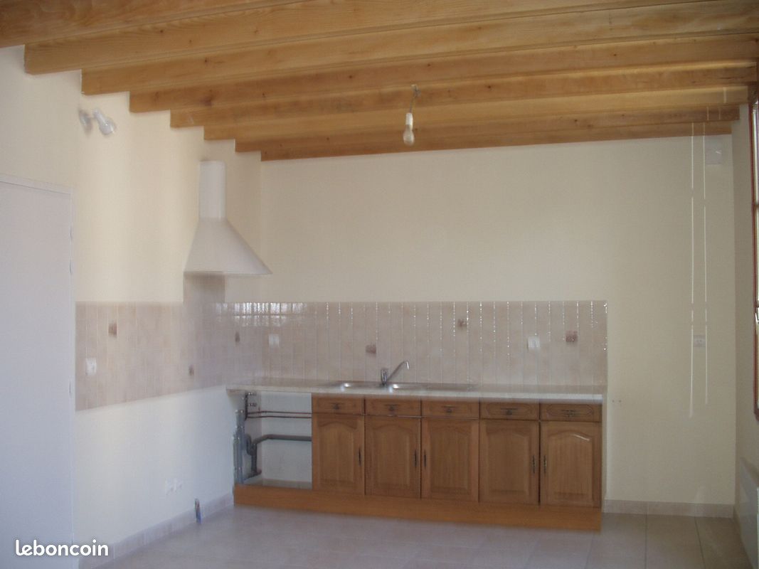 Appartement 3 pièces 53 m² · à Bergerac · 53 m² · 550 €