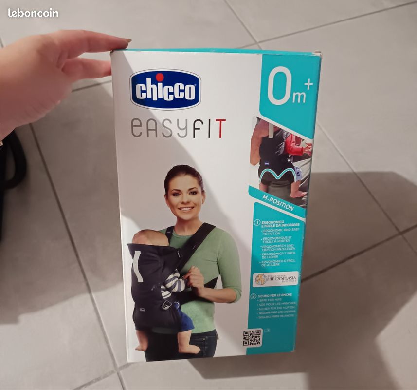 Porte bébé Chicco easy fit (image 1)