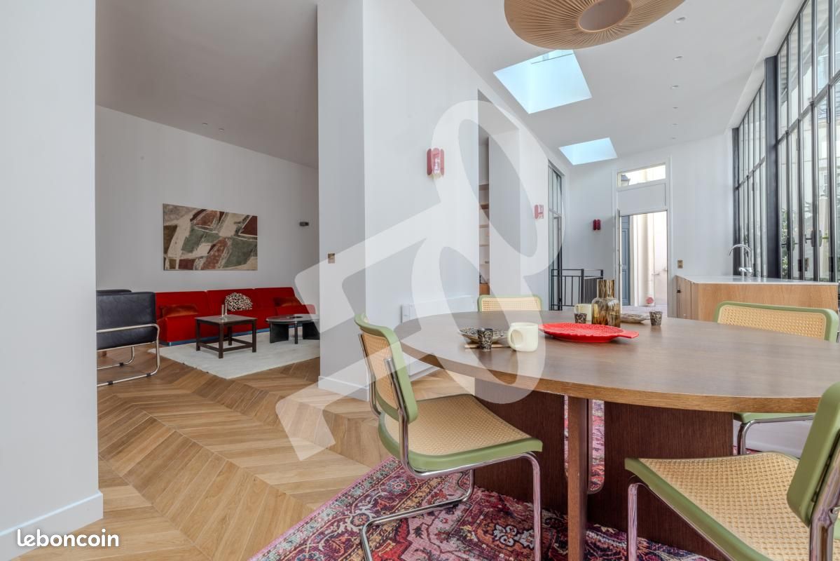 Appartement 4 pièces 126 m² · à Paris · 126 m² · 1 768 000 €