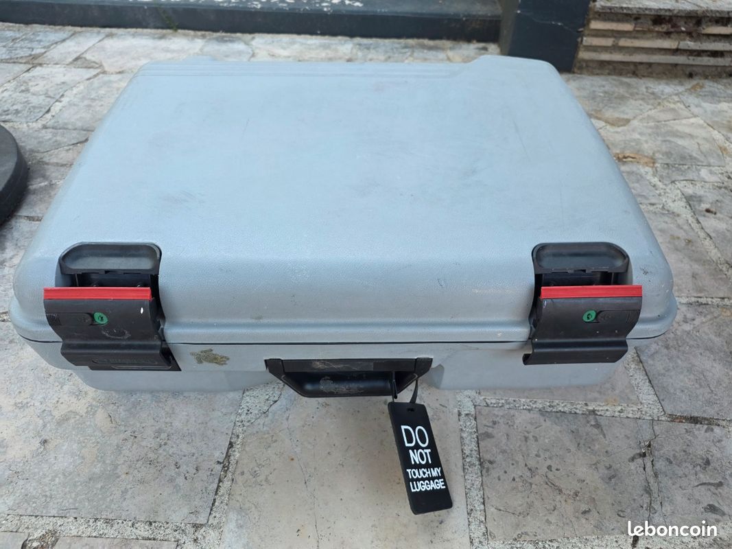 Grande valise rigide (image 2)