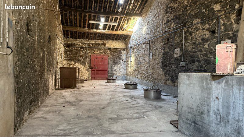 Maison 2 pièces 70 m² · à Aigues-Vives · 70 m² · 35 000 €