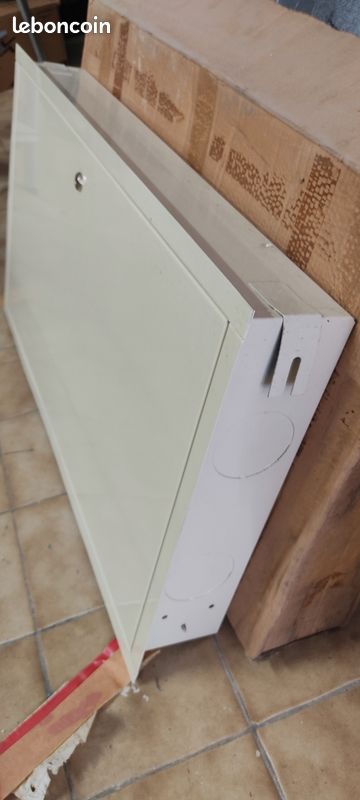 Coffret metalique à encastrer (image 2)