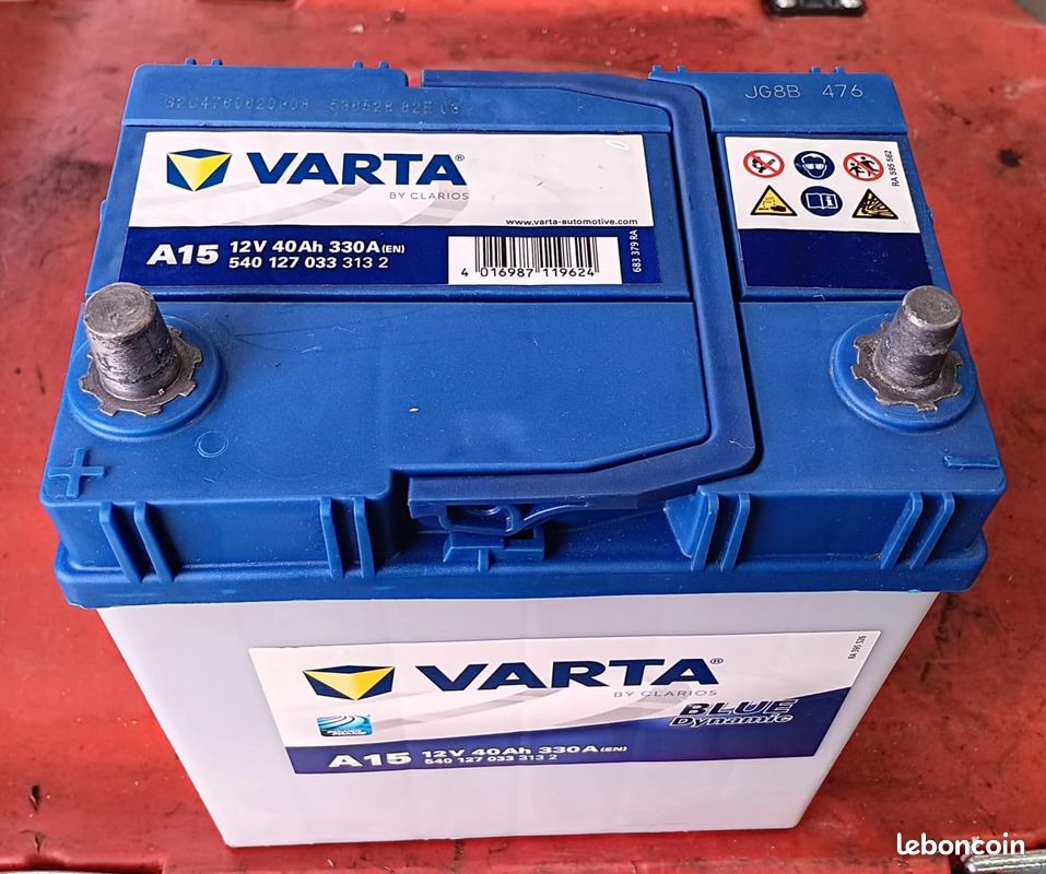12v 40ah 330a Varta très bon état (image 2)