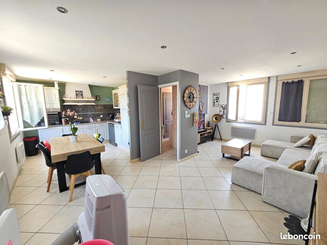 Maison 5 pièces 71 m² · à Thouars · 71 m² · 138 000 €
