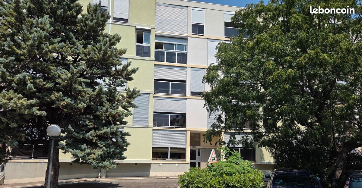Appartement 5 pièces 75 m² · à Marseille · 75 m² · 195 000 €