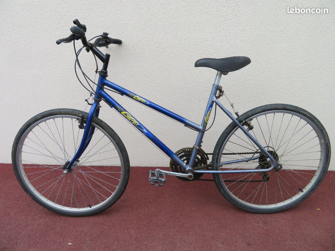 Vélo VTT Homme 26 Pouces - Cadre Acier Rouge, Double Suspension, 24 Vitesses, Freins à Patins, Occasion