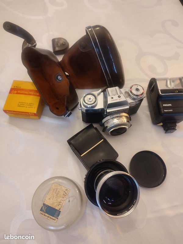 Appareils photo anciens reflex mono-objectif ZEISS