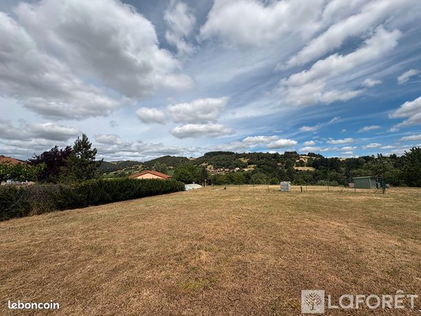 Terrain 1376 m² LAVOUTE CHILHAC
