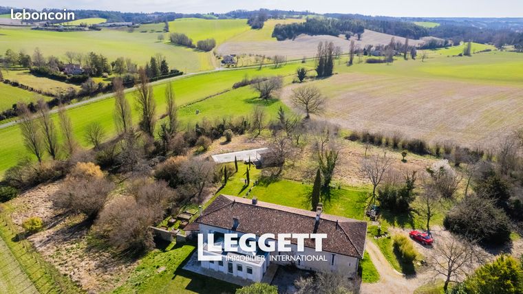 Maison 8 pièces 193 m²