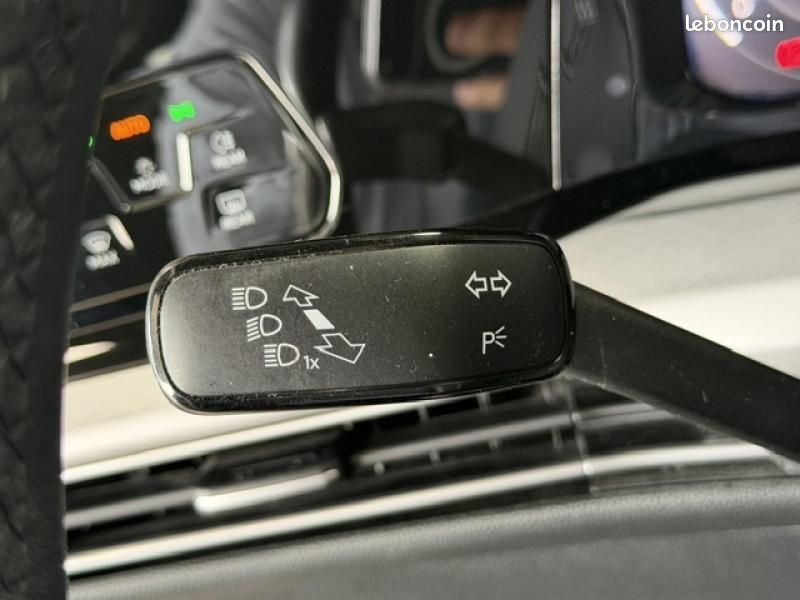 Volkswagen Golf SW 2.0 TDI SCR 116ch Life Plus DSG7 (image 23)