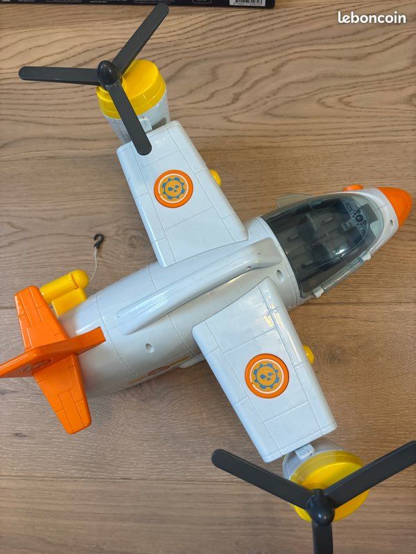 Avion Sam le pompier (image 1)