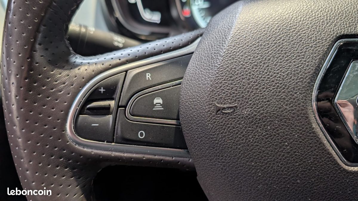 RENAULT ESPACE 1.6 DCI 160CH INITIALE PARIS BVA / CARPLAY / SIEGES MASSANT / 4 CONTROL / VOLANT CHAUFFANt (image 26)