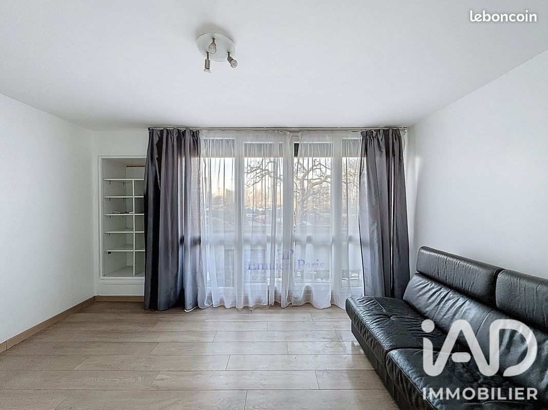 Appartement 3 pièces 55 m² · à Poissy · 55 m² · 170 000 €