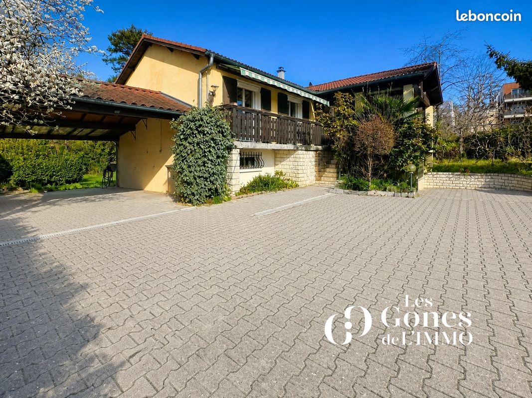 Maison 4 pièces 92 m² · à Lentilly · 92 m² · 428 000 €