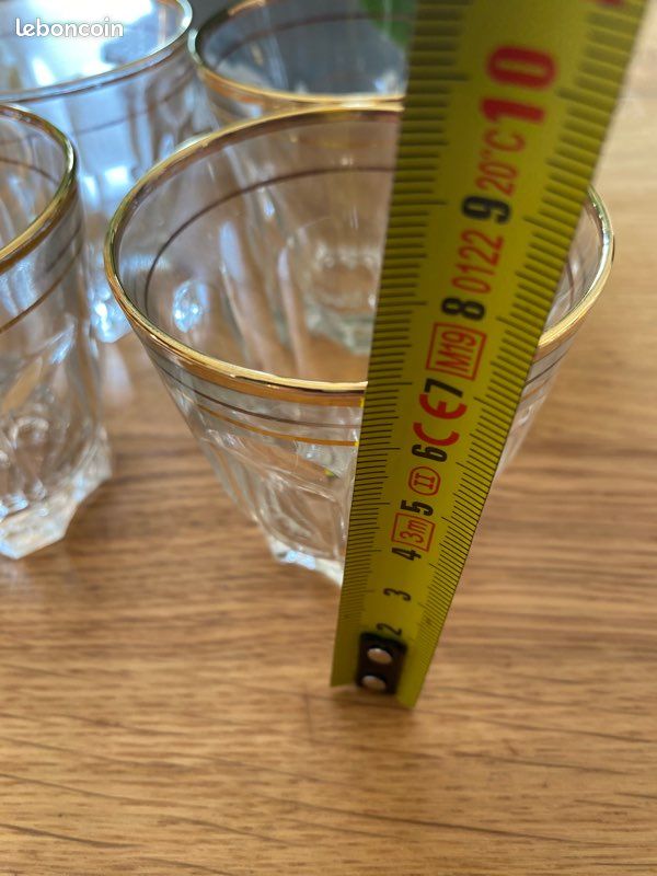 4 très beaux verres anciens (image 8)