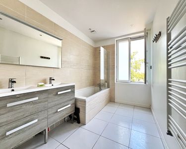 Appartement 274 000 € - 96 m²