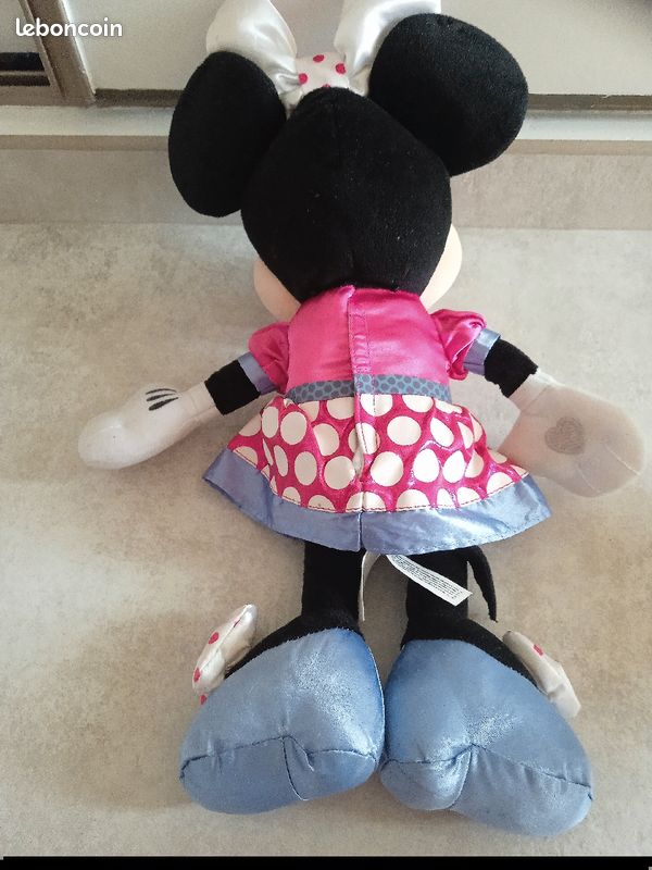Peluche Minnie (image 2)