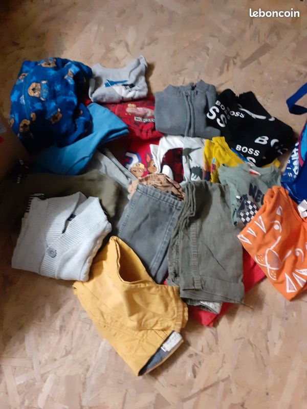 Lot De Vêtements Garçon - Taille 3/4 Ans (98 Cm) - État Très Bon - Multicouleur - Occasion