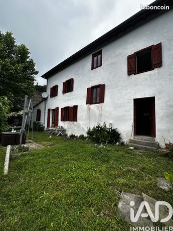 Maison 8 pièces 184 m²