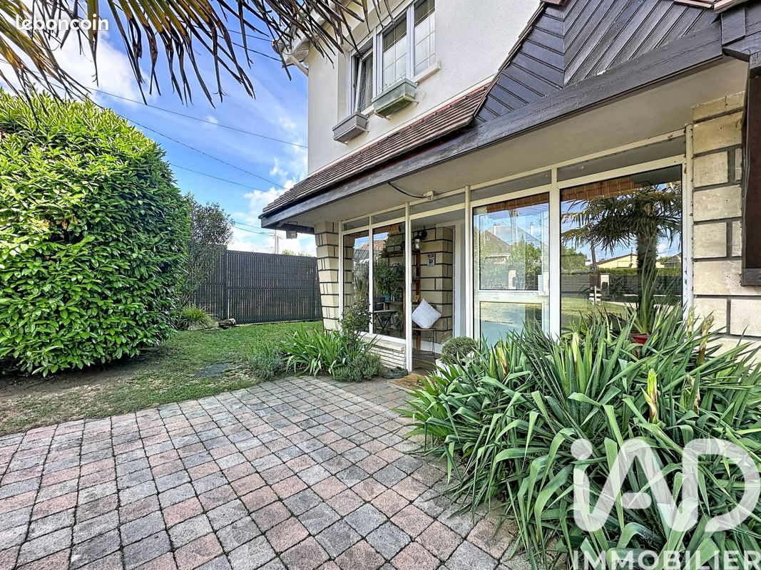 Maison 7 pièces 132 m² · à Conflans-Sainte-Honorine · 132 m² · 499 000 €