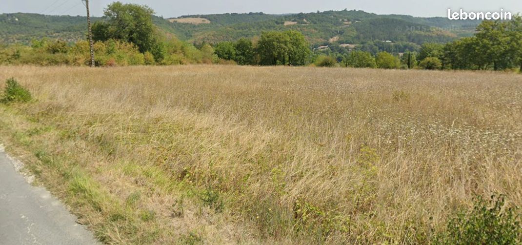 Terrain à bâtir de 1983 m² à SAINT-CYBRANET (24) · 29 745 €