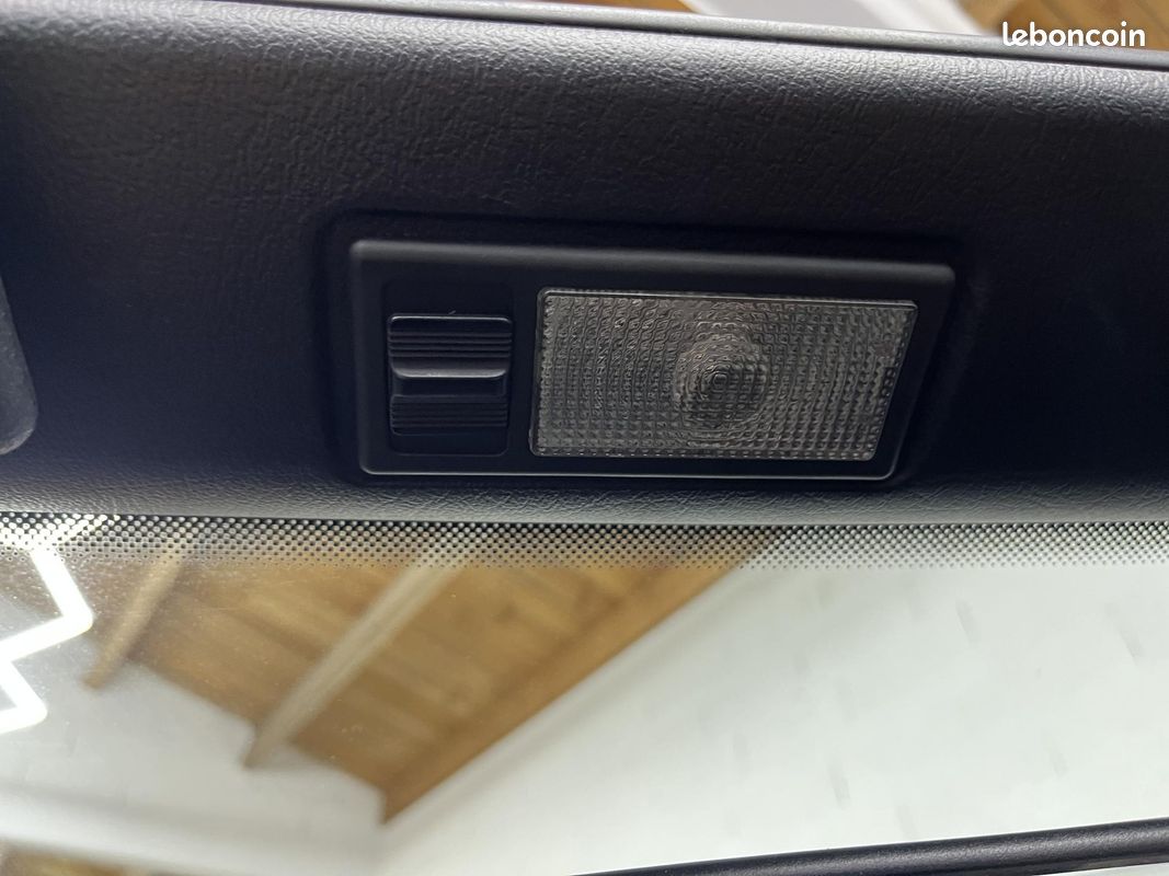 VOLKSWAGEN GOLF Cabriolet 1.6i IV 4 CABRIOLET 110 ch historique complet + peinture neuve garantie 12 mois (image 27)