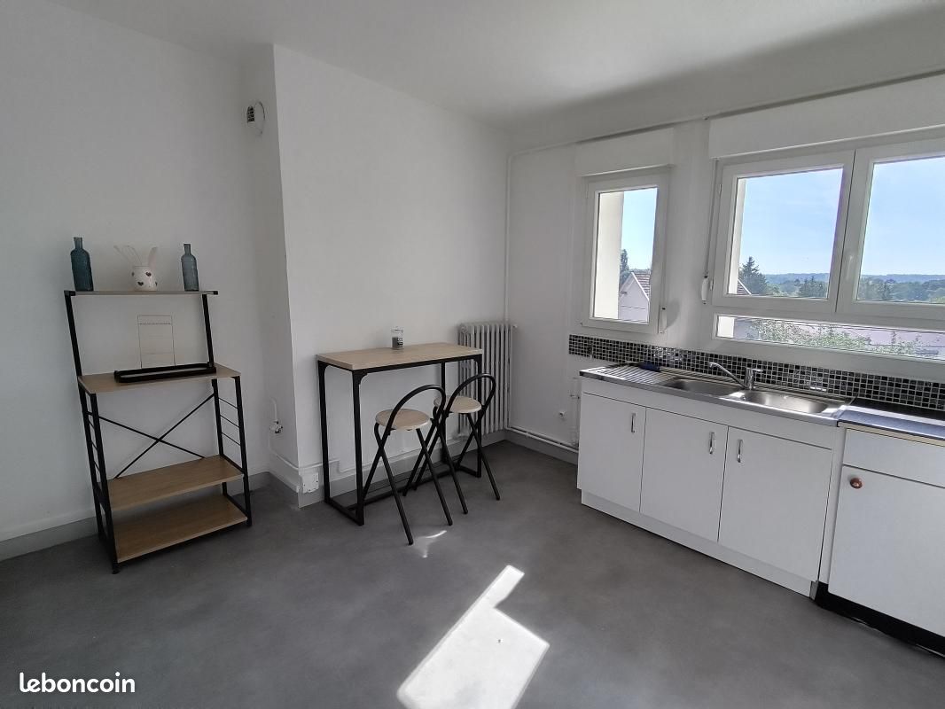 Appartement 4 pièces 68 m² · à Neufchâteau · 68 m² · 403 €