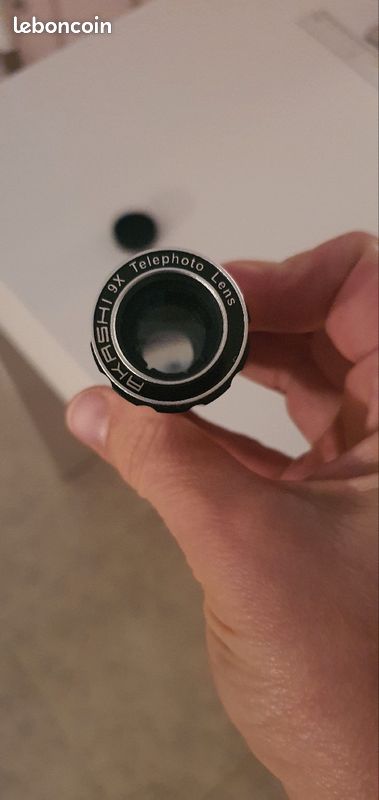 Téléobjectif Smartphone 9 niveaux Zoom HD 4K Fixation à clip Étui inclus Akashi (image 1)
