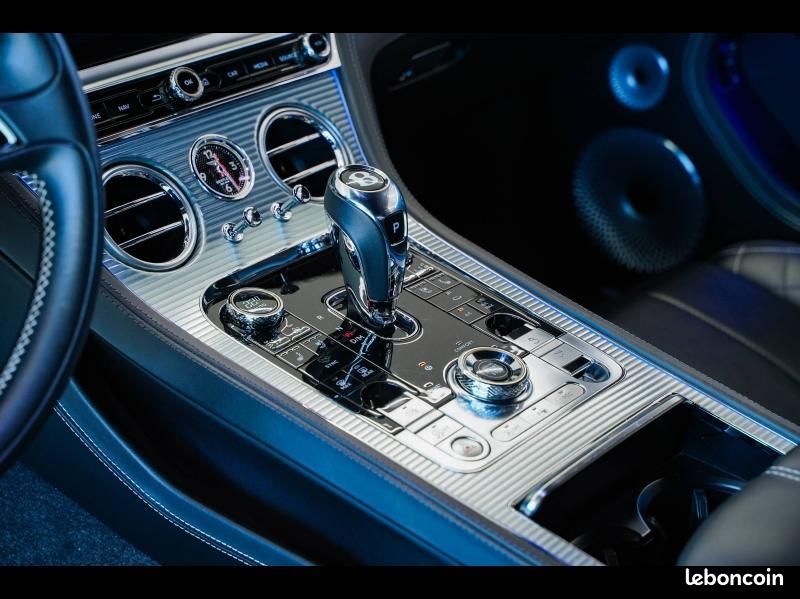 Bentley Continental GT W12 6.0 635ch (image 27)
