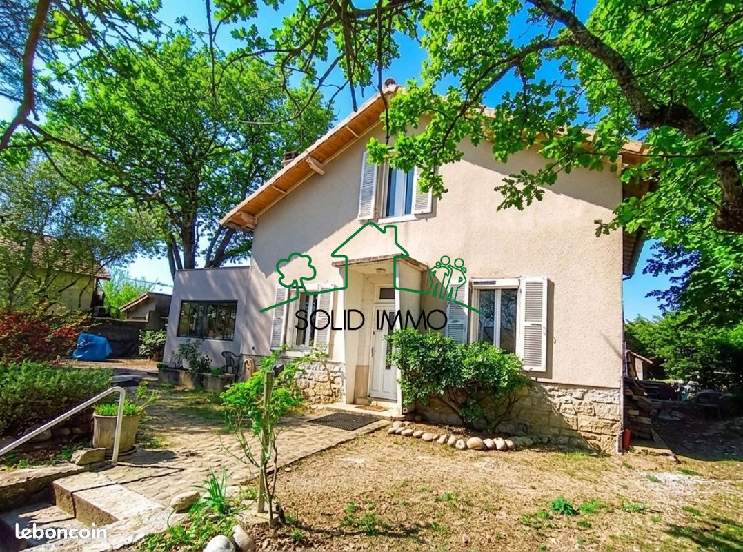 Maison 12 pièces 186 m² · à Vogüé · 186 m² · 369 000 €