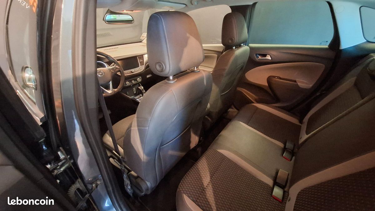 OPEL CROSSLAND X 1.2 T 110CH INNOVATION BOÎTE AUTO - CARPLAY - AFFICHAGE TÊTE HAUTE - DISTRIBUTION Ok (image 7)
