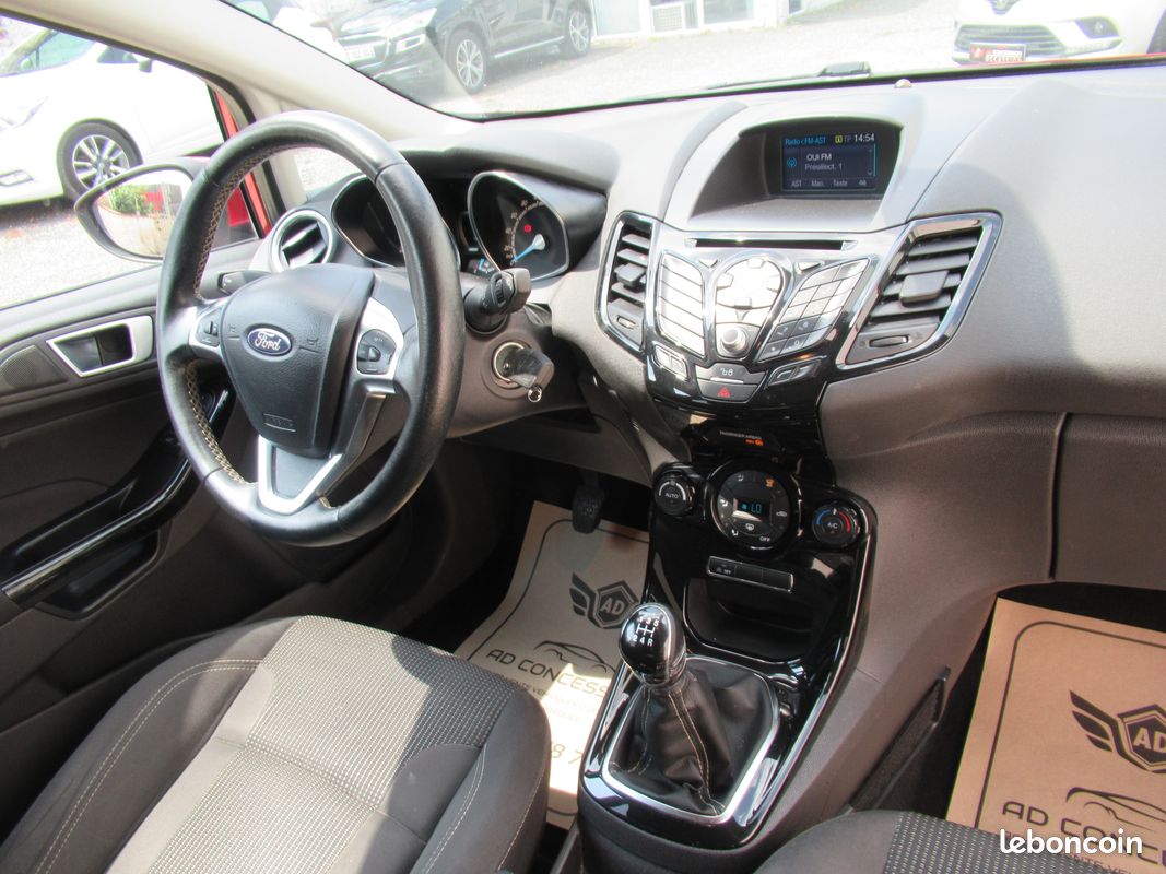 Ford fiesta v (2) 1.0 ecoboost 100 s&s titanium 5p (image 5)