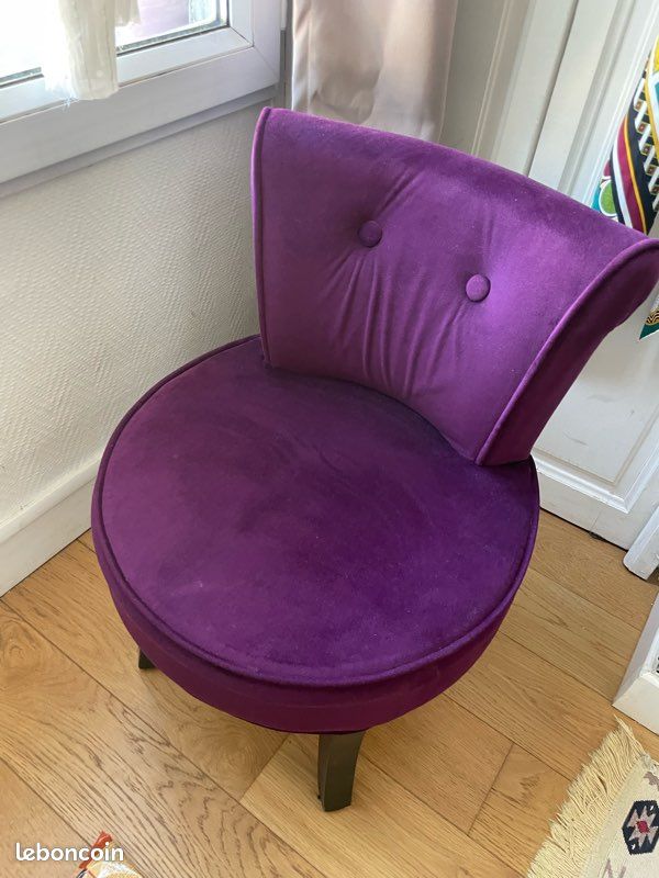 Petit Fauteuil (image 1)