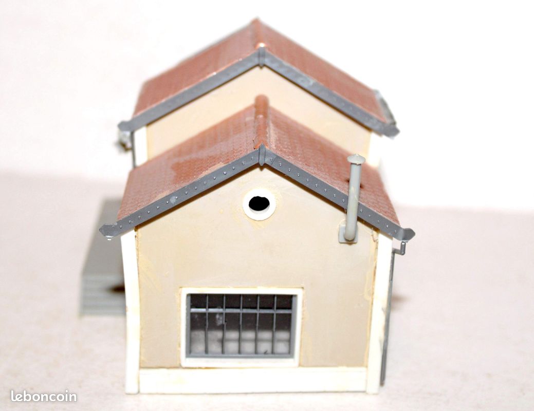 MKD maquette à monter huilerie sablerie MK8019 NEUF (n°1