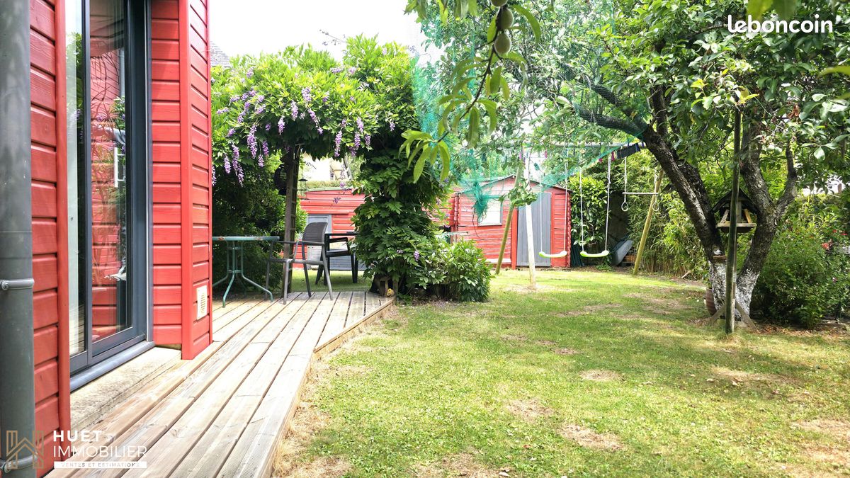 Maison 8 pièces 160 m² · à Chartres-de-Bretagne · 160 m² · 457 600 €