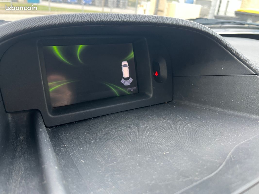 5816.67 HT RENAULT KANGOO II ENERGY E6 EXTRA R-LINK 1.5 DCI 90Ch Régul/Lim Radar arrière GPS Bluetooth Climatisation (image 18)