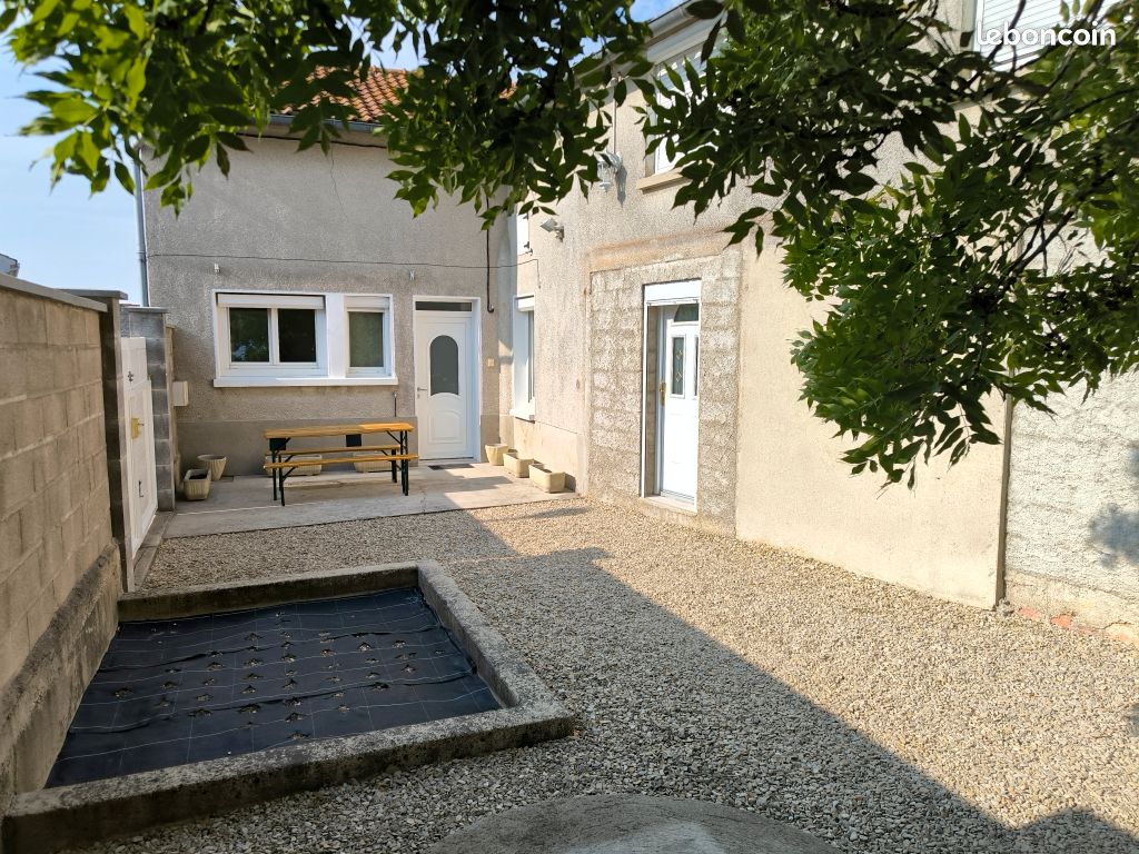 Maison 6 pièces 148 m² · à Thibie · 148 m² · 198 500 €