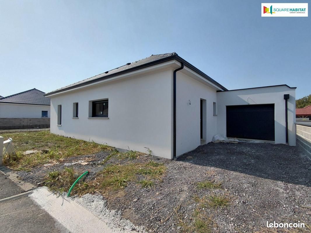 Maison 4 pièces 99 m² · à Aressy · 99 m² · 1 200 €