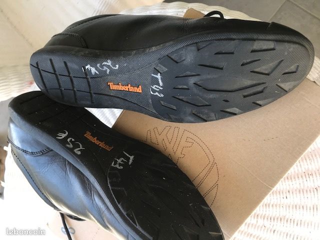 Chaussures basses Timberland Noir cuir Homme Taille 43 (image 2)