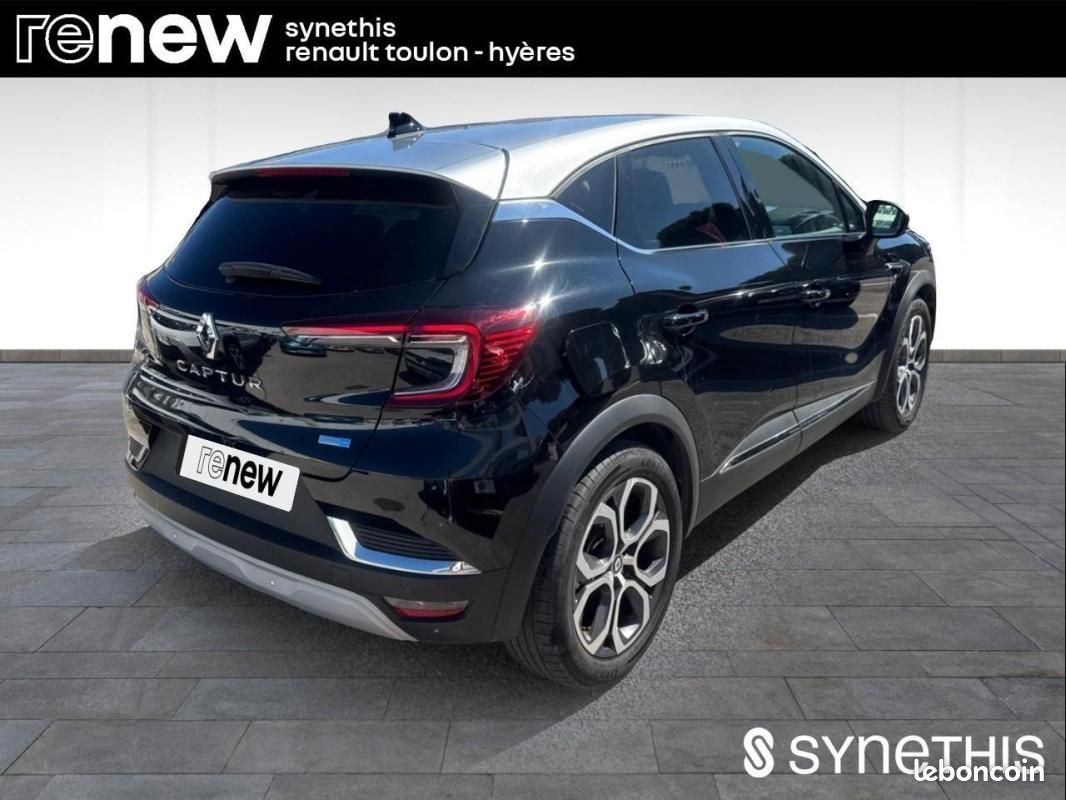 Renault Captur E-Tech 145 - 21 Intens (image 3)