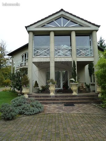 Maison 4 pièces 260 m²