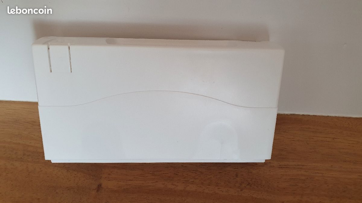 Coffret saillie legrand (image 1)
