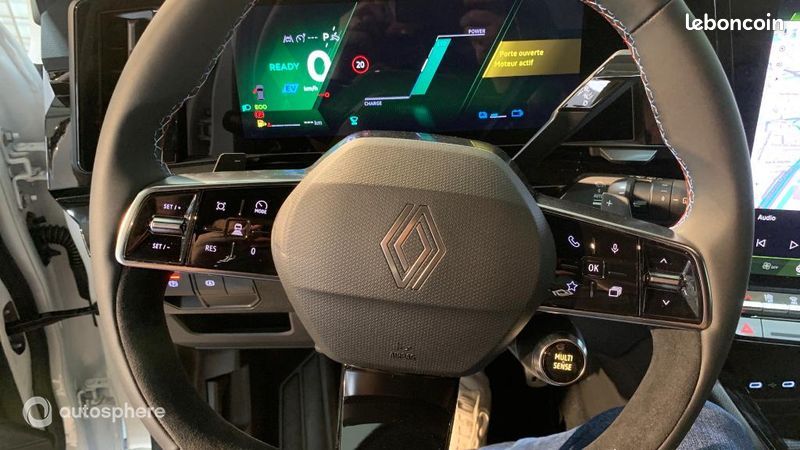 Renault Austral 1.2 E-Tech full hybrid 200ch esprit Alpine - 26 (image 25)