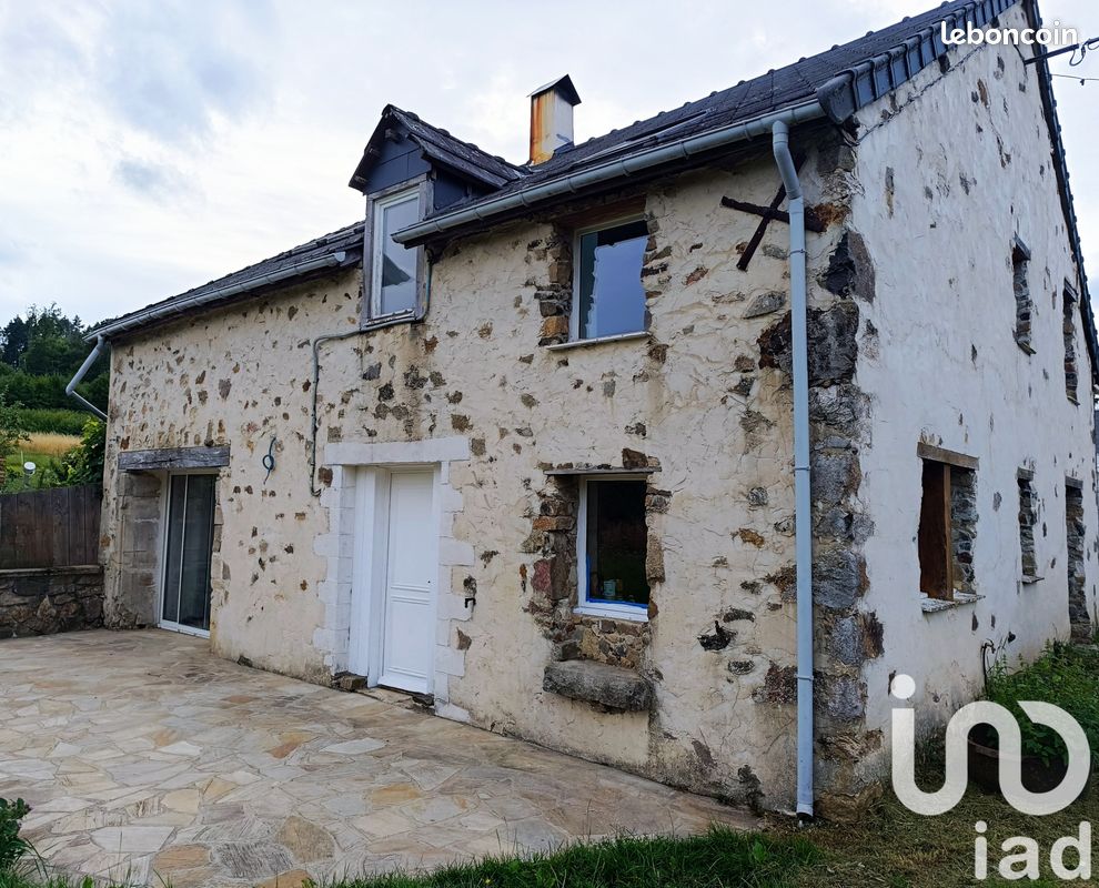 Maison 6 pièces 135 m² · à Villapourçon · 135 m² · 119 000 €